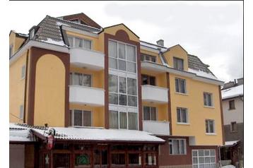 Bulgaria Privát Samokov, Esterno